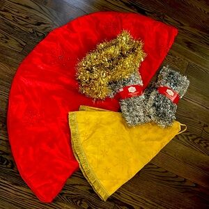 Skirts and tinsel garland! NEW